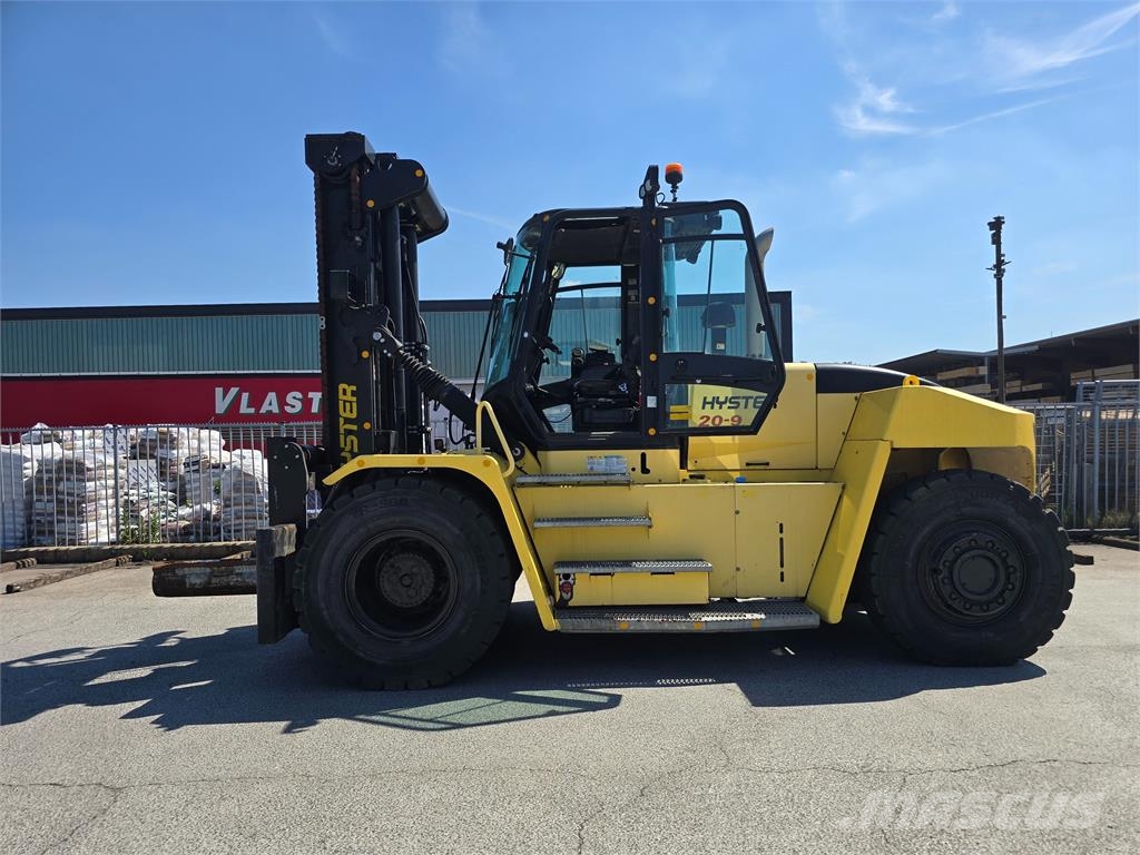 Hyster H20XM-9 Diesel Trucker
