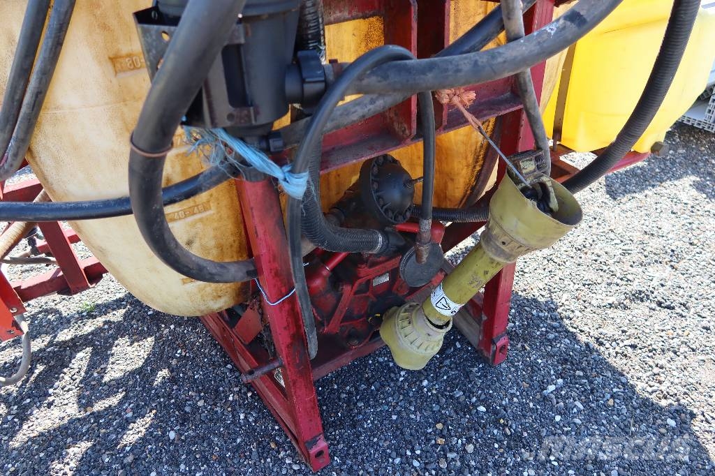 Hardi LX 600 Montirane škropilnice