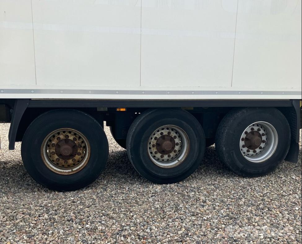 Krone Trailer Reefer Flower Width Straight Semi-reboques com temperatura controlada