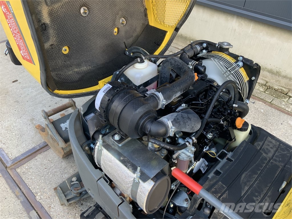 Wacker Neuson 803 Mini ekskavatörler, 7 tona dek
