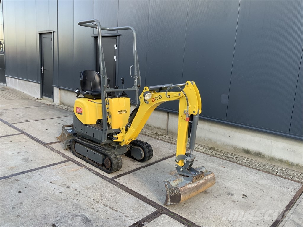 Wacker Neuson 803 Mini ekskavatörler, 7 tona dek