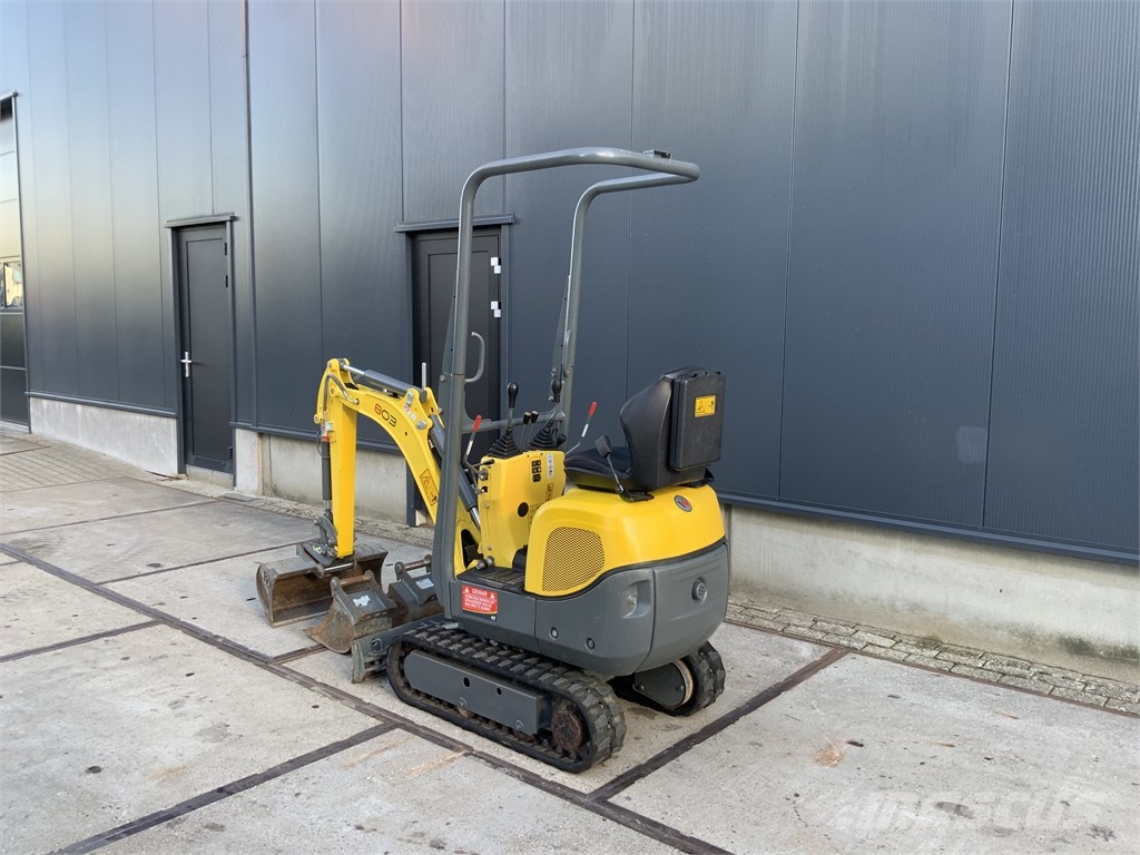 Wacker Neuson 803 Mini ekskavatörler, 7 tona dek
