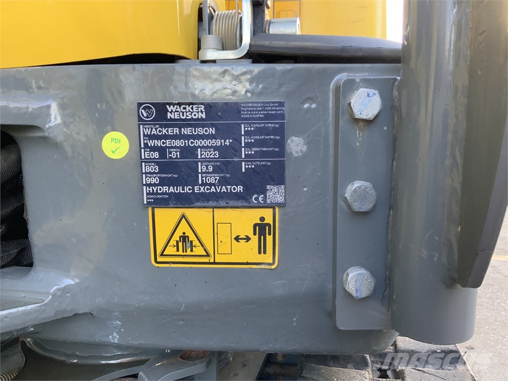 Wacker Neuson 803 Mini ekskavatörler, 7 tona dek