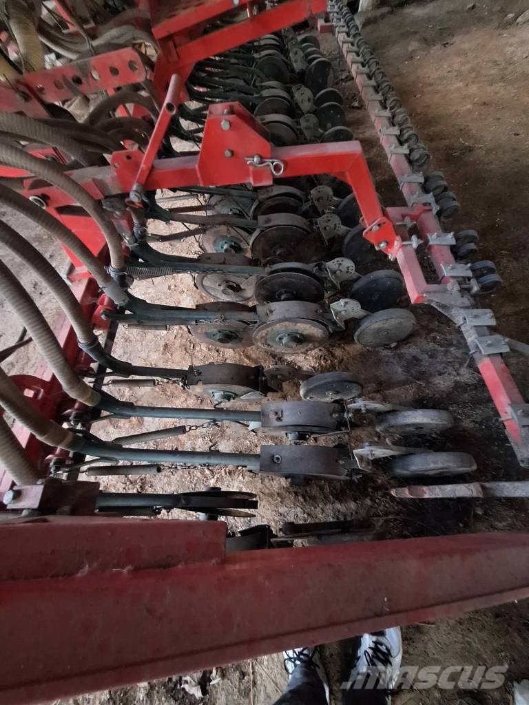 Vogel & Noot Master Drill A450 VR450P Редосеялки