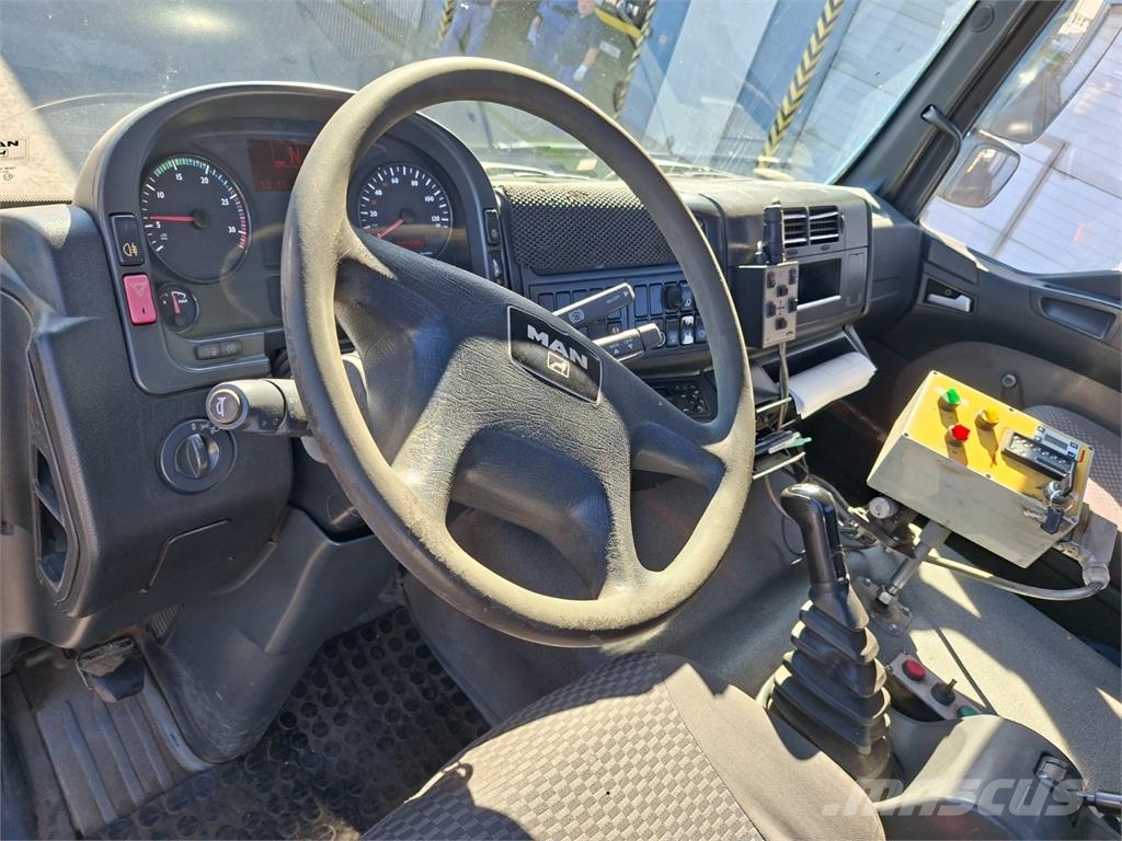 MAN TGM 18.240 4X4 Kamioni-šasije