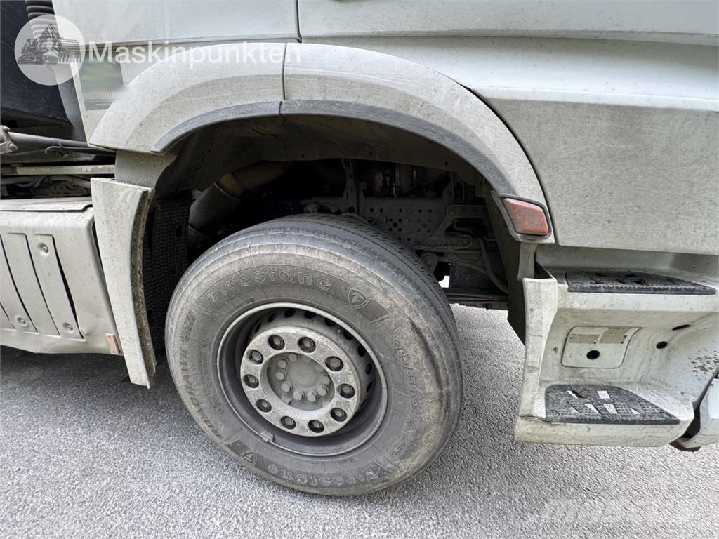Mercedes-Benz Arocs Konksliftveokid