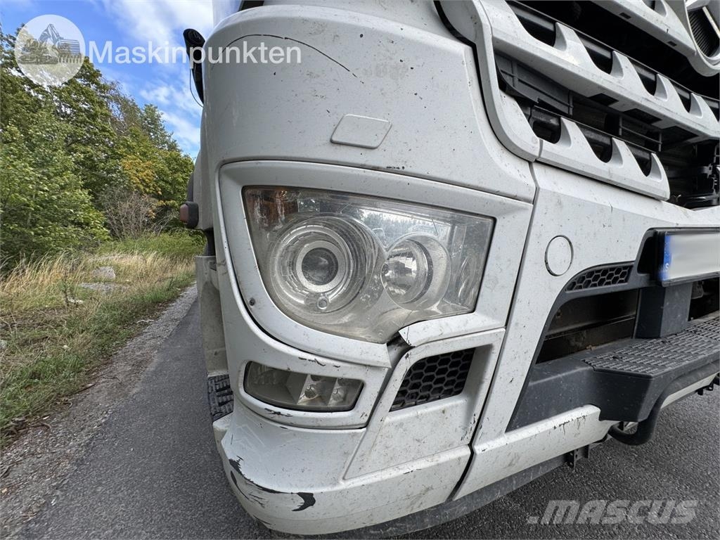 Mercedes-Benz Arocs Konksliftveokid