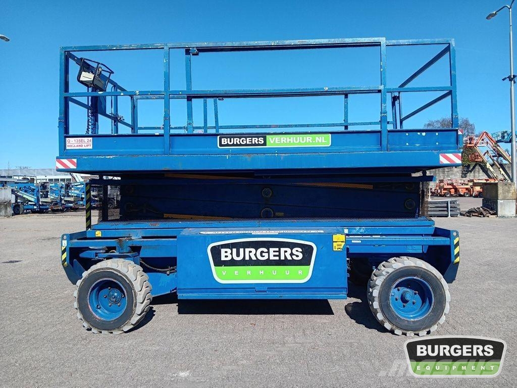Holland Lift Q-135EL24 Elevadores de tesoura