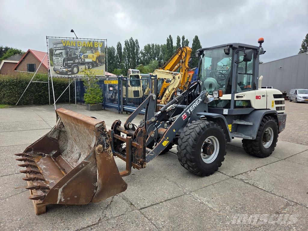 Terex TL80 met 4-cilinder Deutz Kolové nakladače
