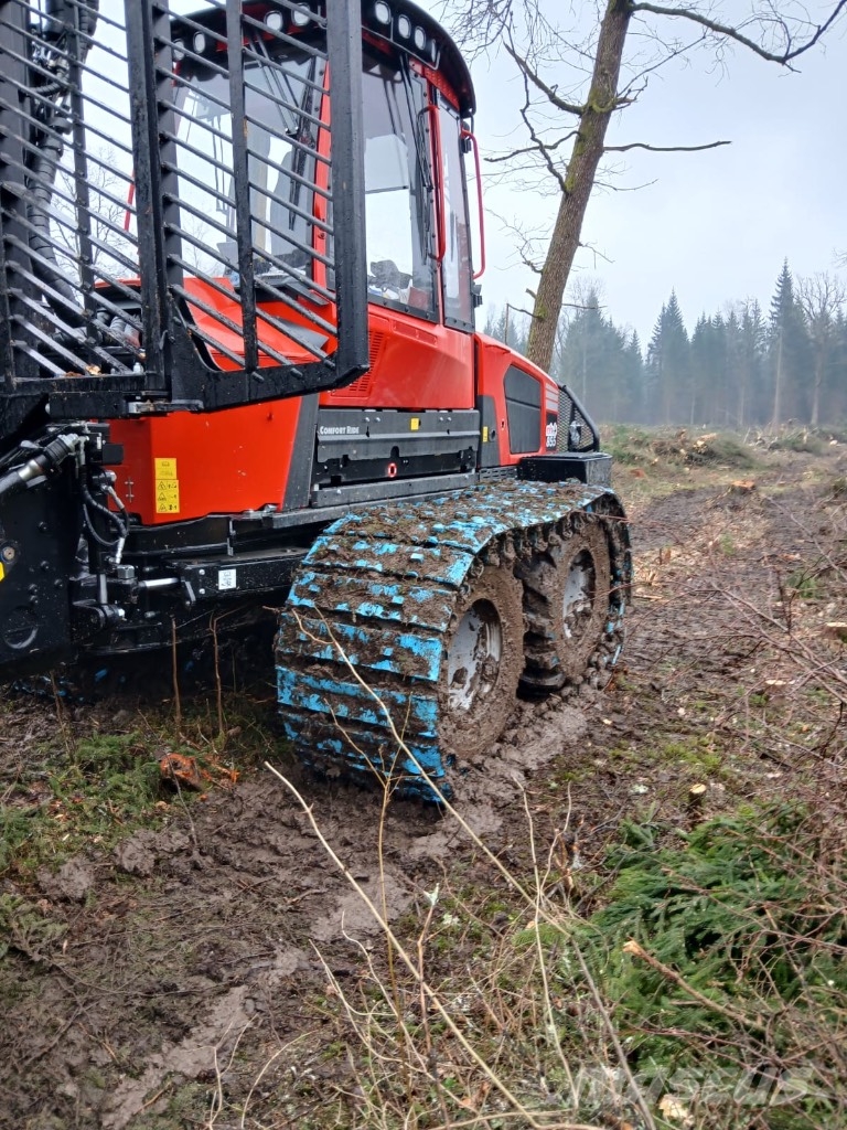 Komatsu 855 Forvarderi