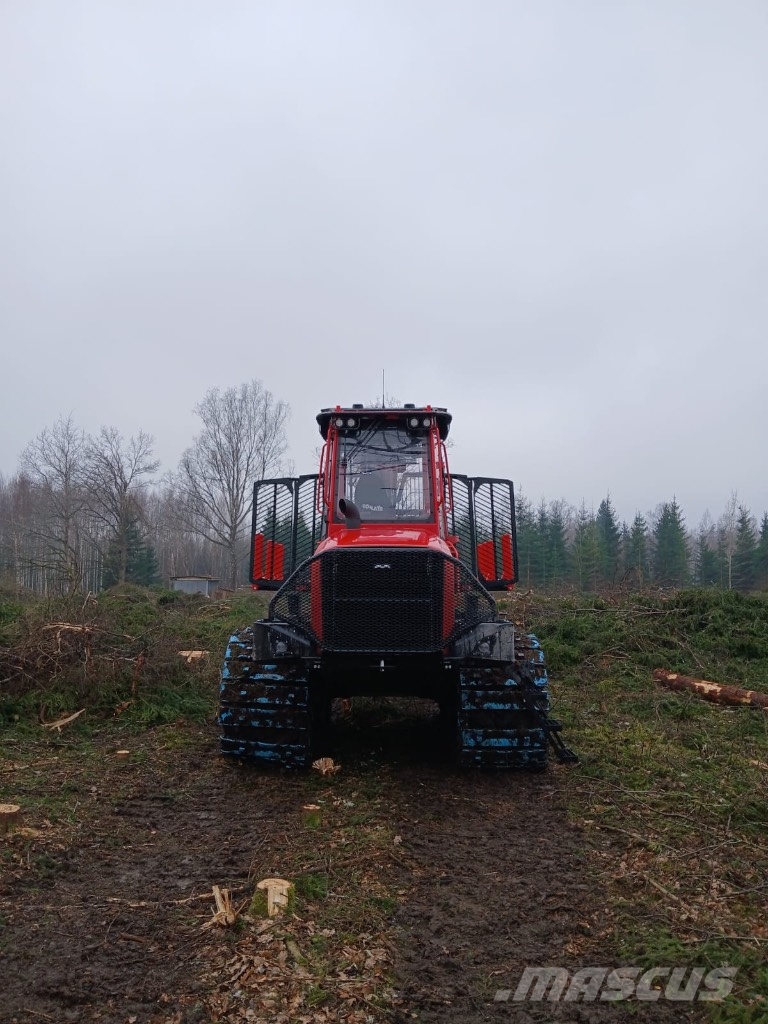 Komatsu 855 Forvarderi