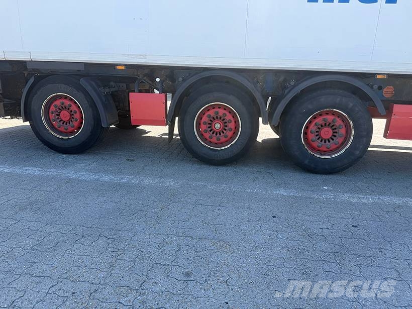 Krone Refrigerated trailer / Kühlauflieger Chladiarenské návesy