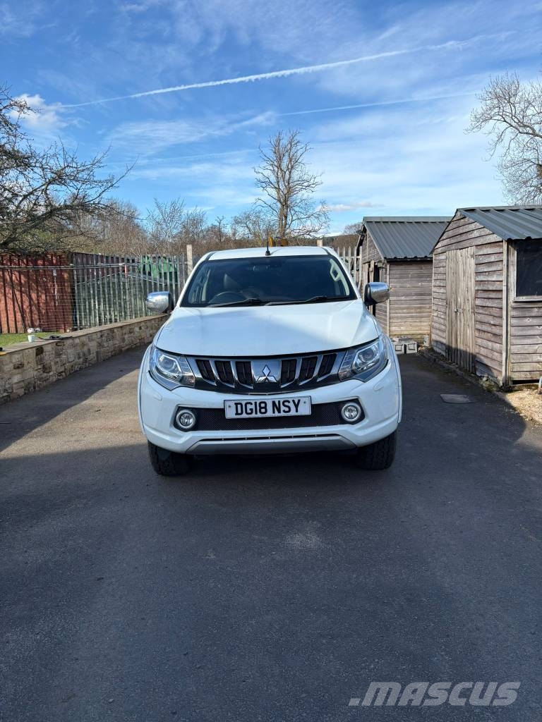 Mitsubishi L200 Barbarian Double-cab Pick Up Пикапи