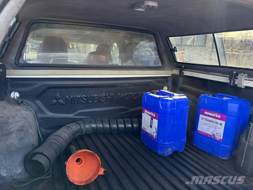 Mitsubishi L200 Barbarian Double-cab Pick Up Пикапи
