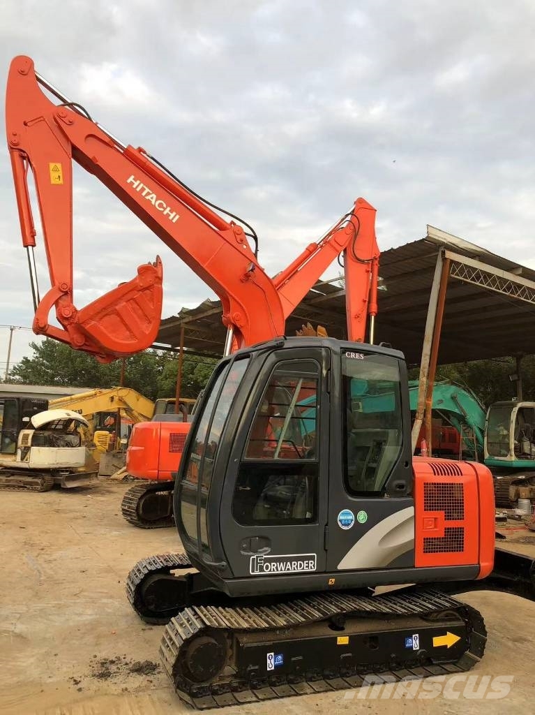 Hitachi ZX 60 Гусеничні екскаватори