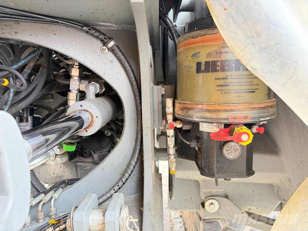 Liebherr L 538 Pale gommate