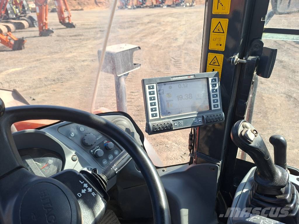 Hitachi ZW 250-6 Radlader
