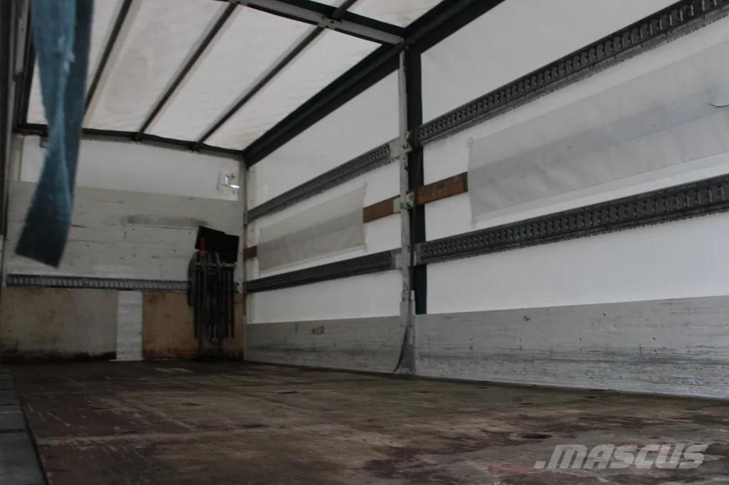 MAN TGL 8.220 + EURO 6 + LIFT Тентованные грузовики