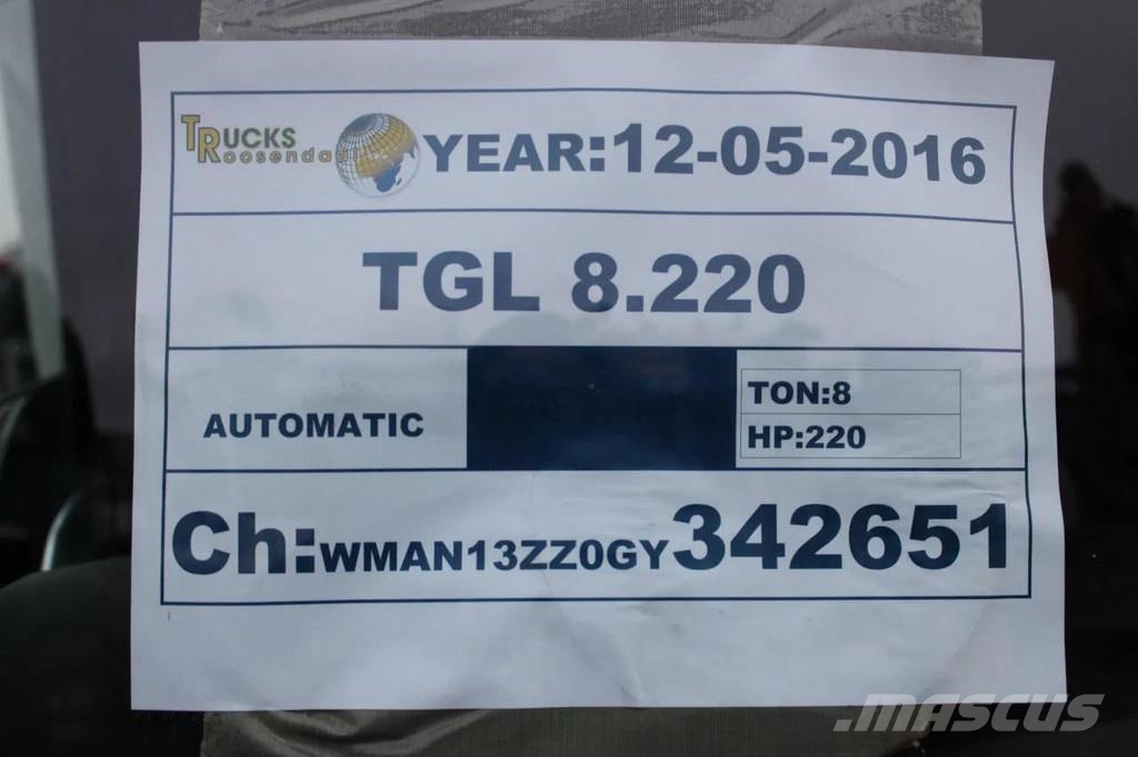 MAN TGL 8.220 + EURO 6 + LIFT Curtainsider trucks