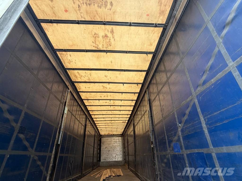 Schmitz Curtainsider Lifting 3104 Polprikolice s ponjavo