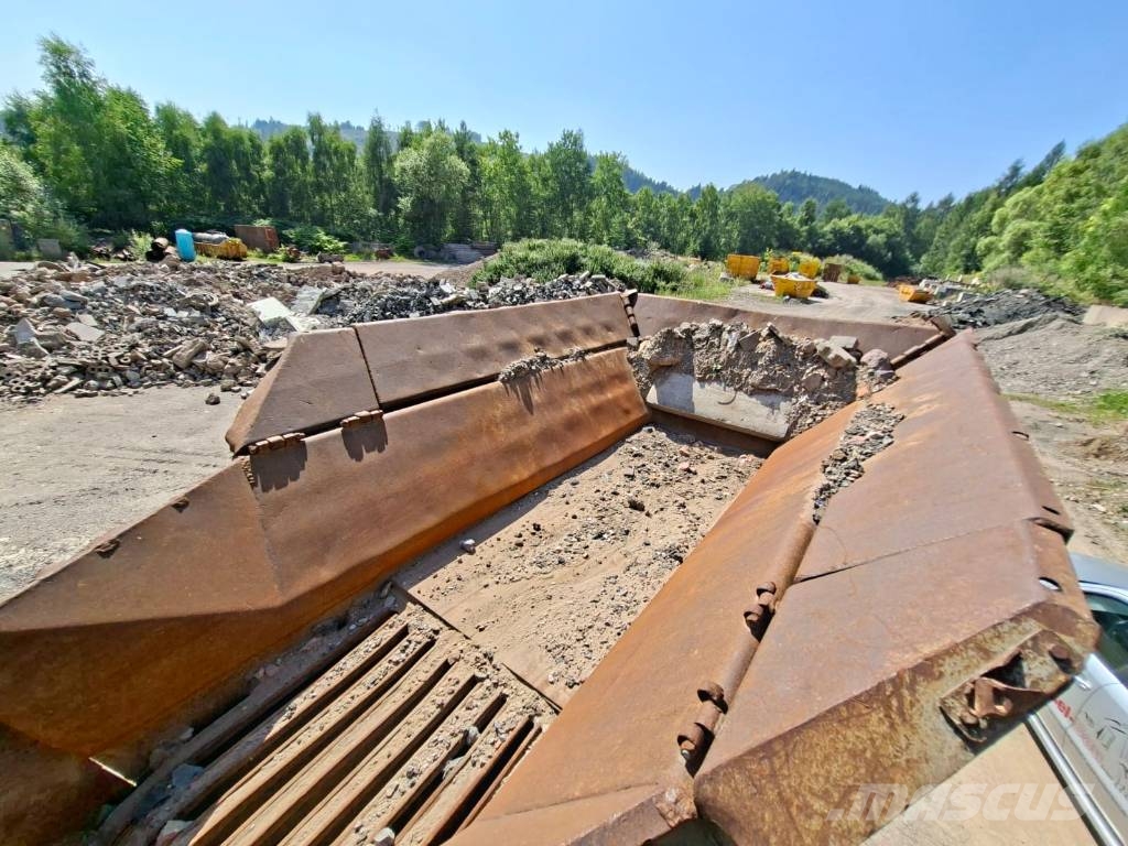 Hartl PC 1055 J Mobile jaw crusher الكسارات المتنقلة