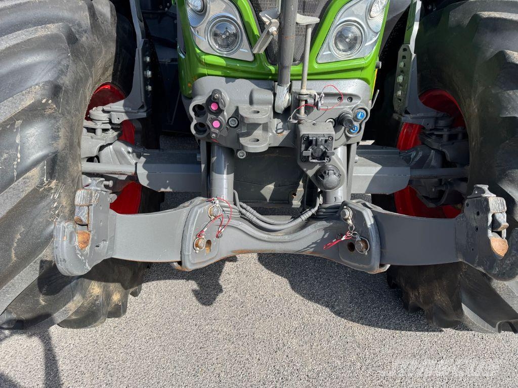 Fendt 720 GEN 6 PROFI + S2 الجرارات