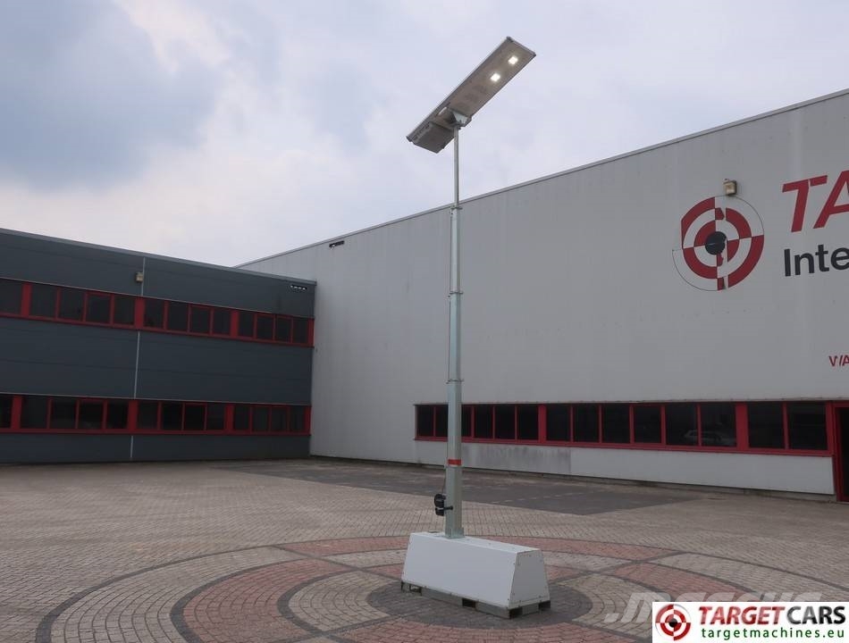 Trime X-Pole Tower Light 2x25W Led Solar Panel Osvetľovacie stožiare