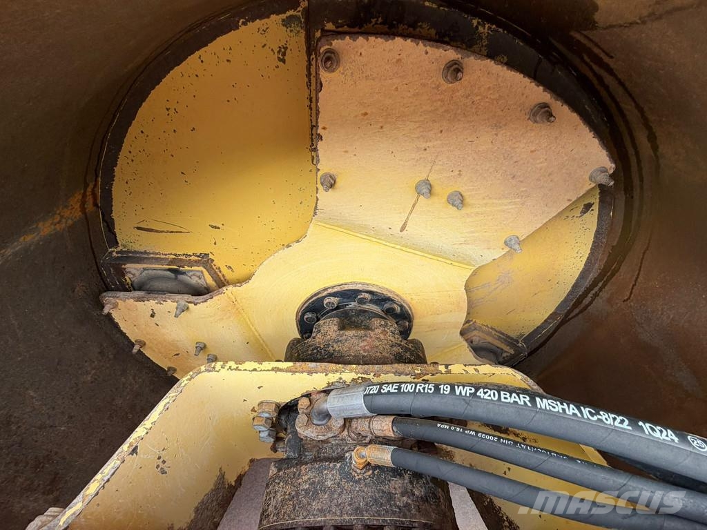 Dynapac CA152D مداحل أحادية الأسطوانة