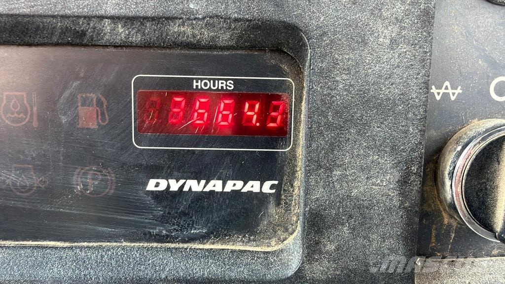 Dynapac CA152D مداحل أحادية الأسطوانة
