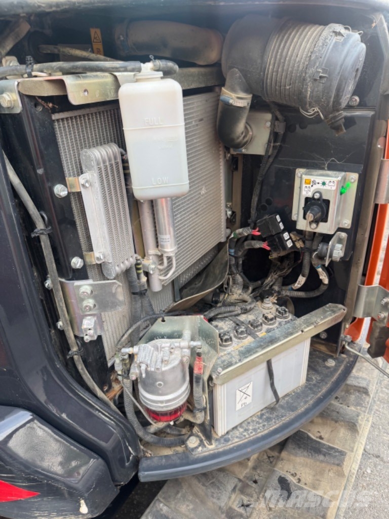 Hitachi ZX 48 U حفارات صغيرة أقل من 7 طن (حفارات صغيرة)