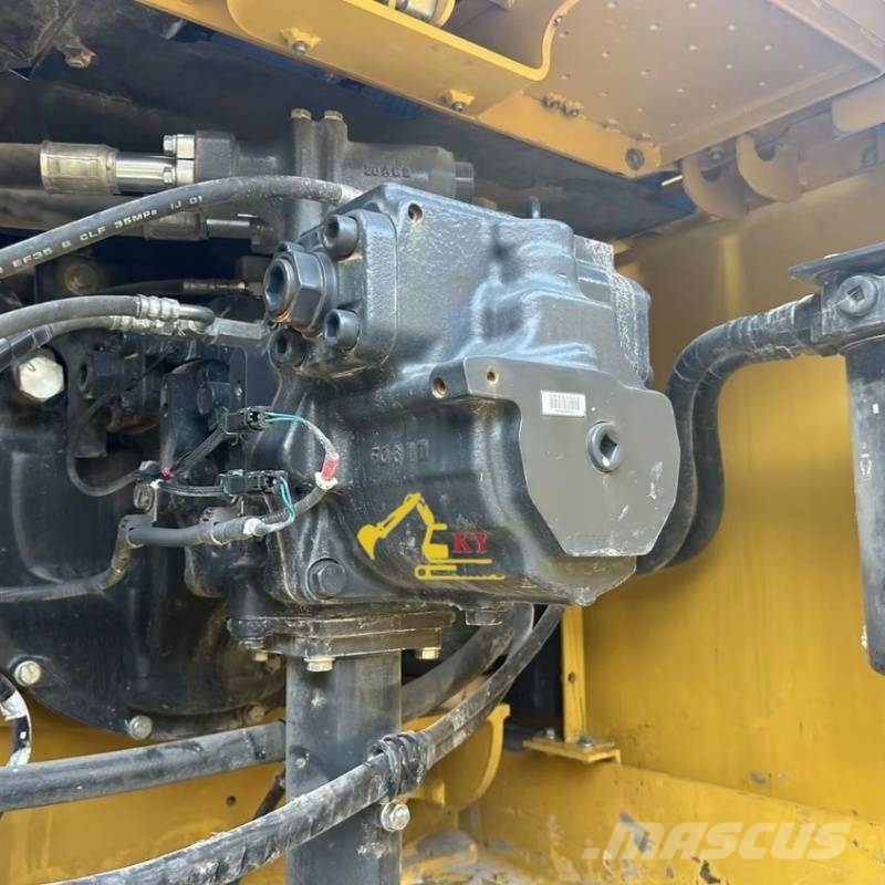 Komatsu PC 300-8 Εκσκαφείς με ερπύστριες