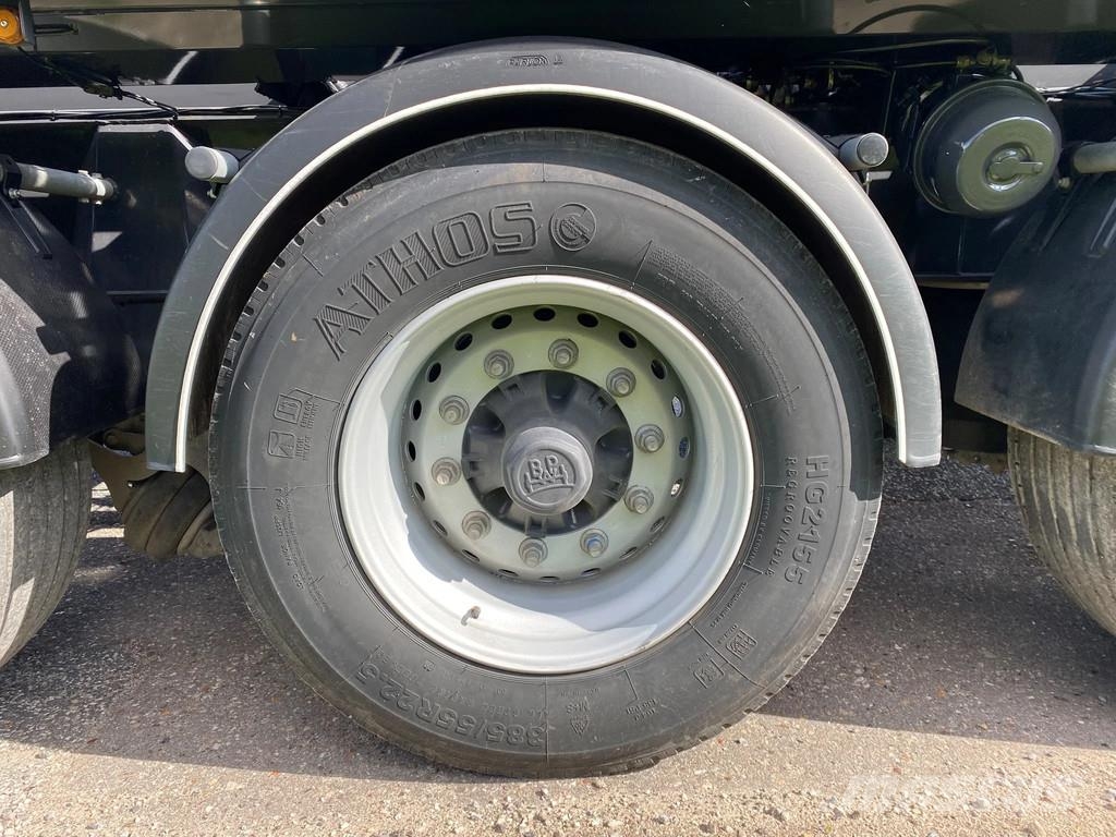 AMT KO360 3 akslet overføringskærre 6.600 mm Containerframe semi-trailers