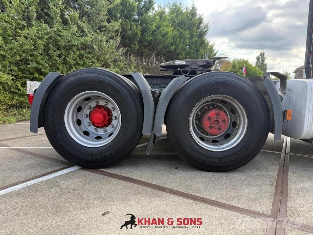 Scania R560 / V8/ Retarder / Topline / 6x2 / 10 Tires Tegljači