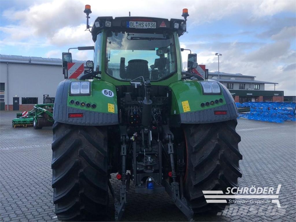 Fendt 936 VARIO GEN7 PROFI PLUS Tractors