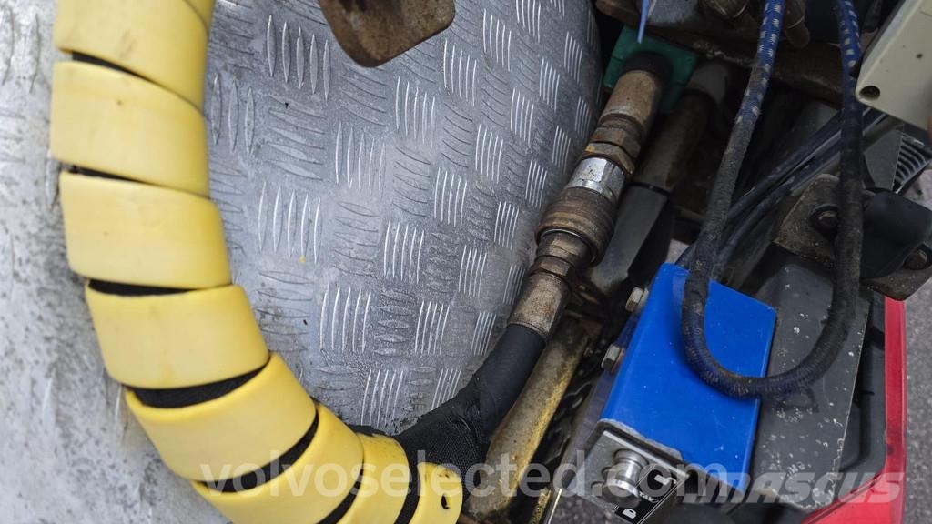 Volvo FM Kotalni prekucni tovornjaki