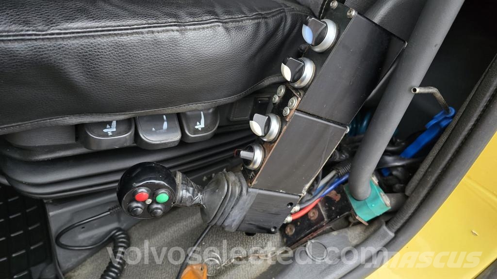 Volvo FM Kotalni prekucni tovornjaki