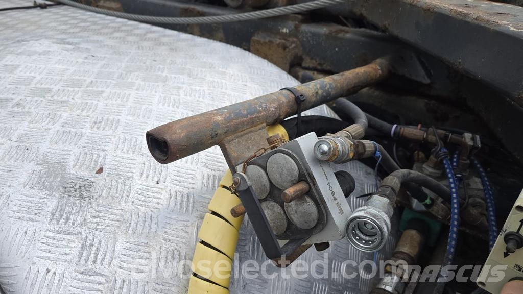 Volvo FM Kotalni prekucni tovornjaki