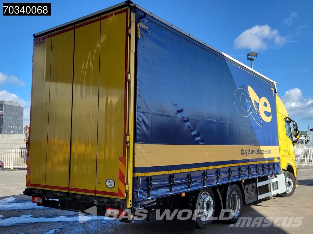 Volvo FH 460 6X2 LNG Engine Curtainsider Sliding roof I- Priekabos su tentu