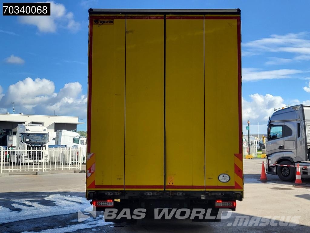 Volvo FH 460 6X2 LNG Engine Curtainsider Sliding roof I- Priekabos su tentu