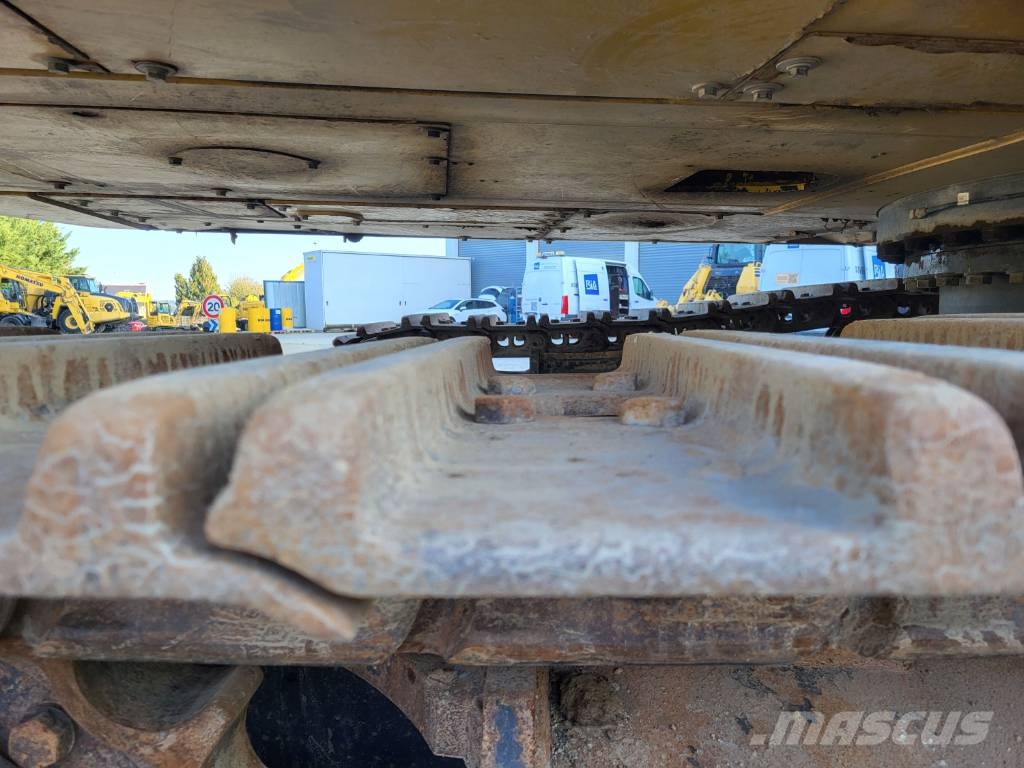 Komatsu HB365LC-3 Excavadoras sobre orugas