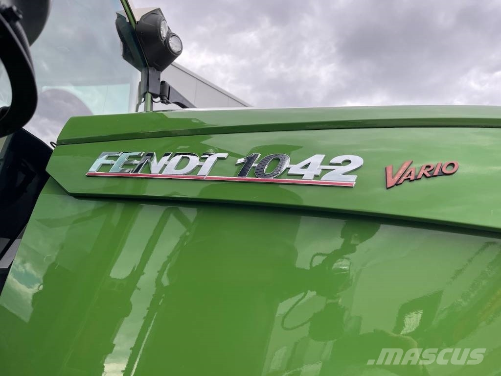 Fendt 1042 Profi Plus 588 hours! Traktoren