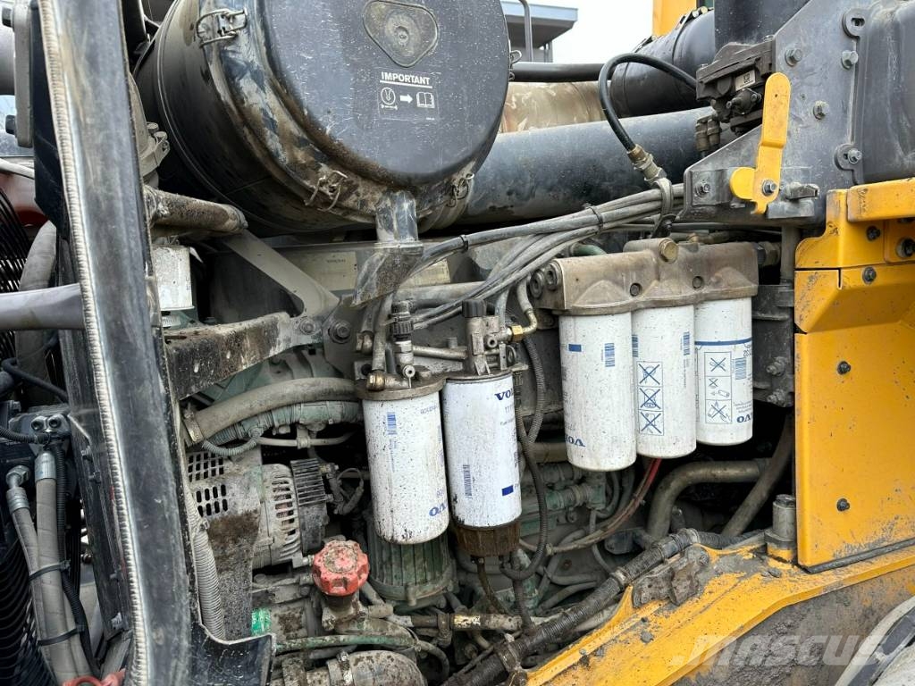 Volvo L 150 G CDC Auto lub. German machine Top ! ! ! لوادر بعجل