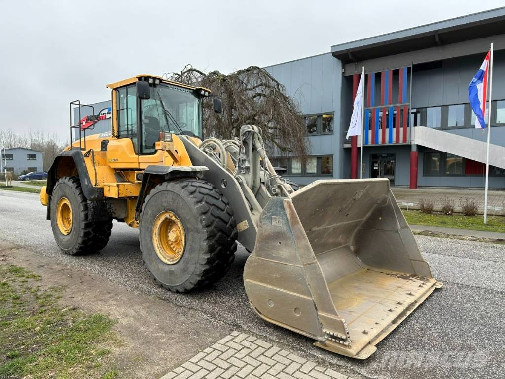 Volvo L 150 G CDC Auto lub. German machine Top ! ! ! لوادر بعجل