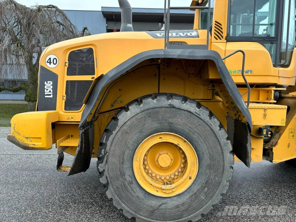 Volvo L 150 G CDC Auto lub. German machine Top ! ! ! لوادر بعجل