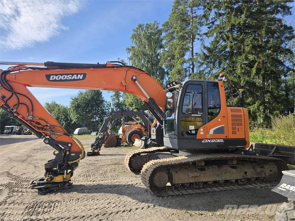 Doosan DX235LCR-5 2016 1160 Excavadoras sobre orugas