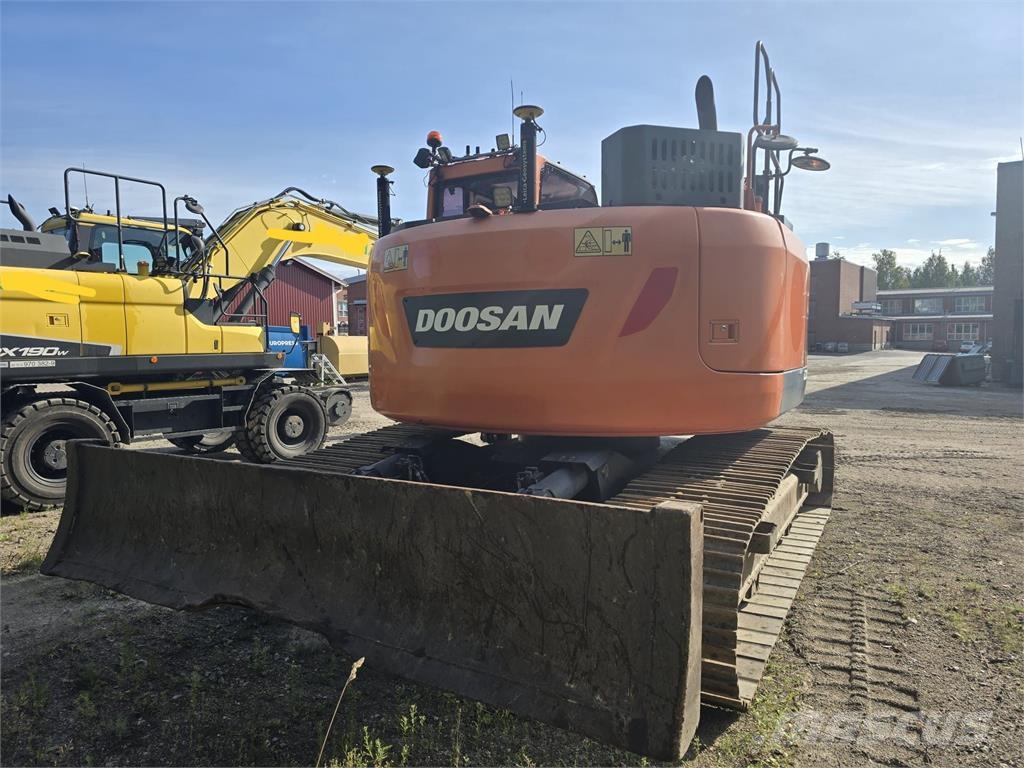 Doosan DX235LCR-5 2016 1160 Excavadoras sobre orugas
