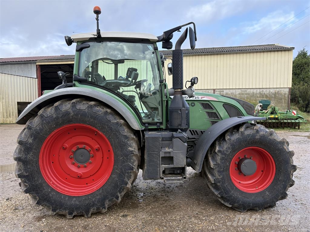 Fendt 720 SCR Traktoren