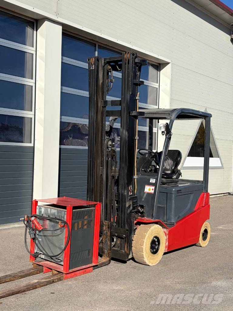 Toyota 8FBMKT25 - 2500kg 6000mm Triplex Elektrostapler Električni viličarji