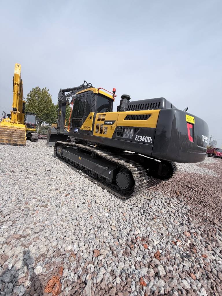 Volvo EC 360DL Crawler excavators