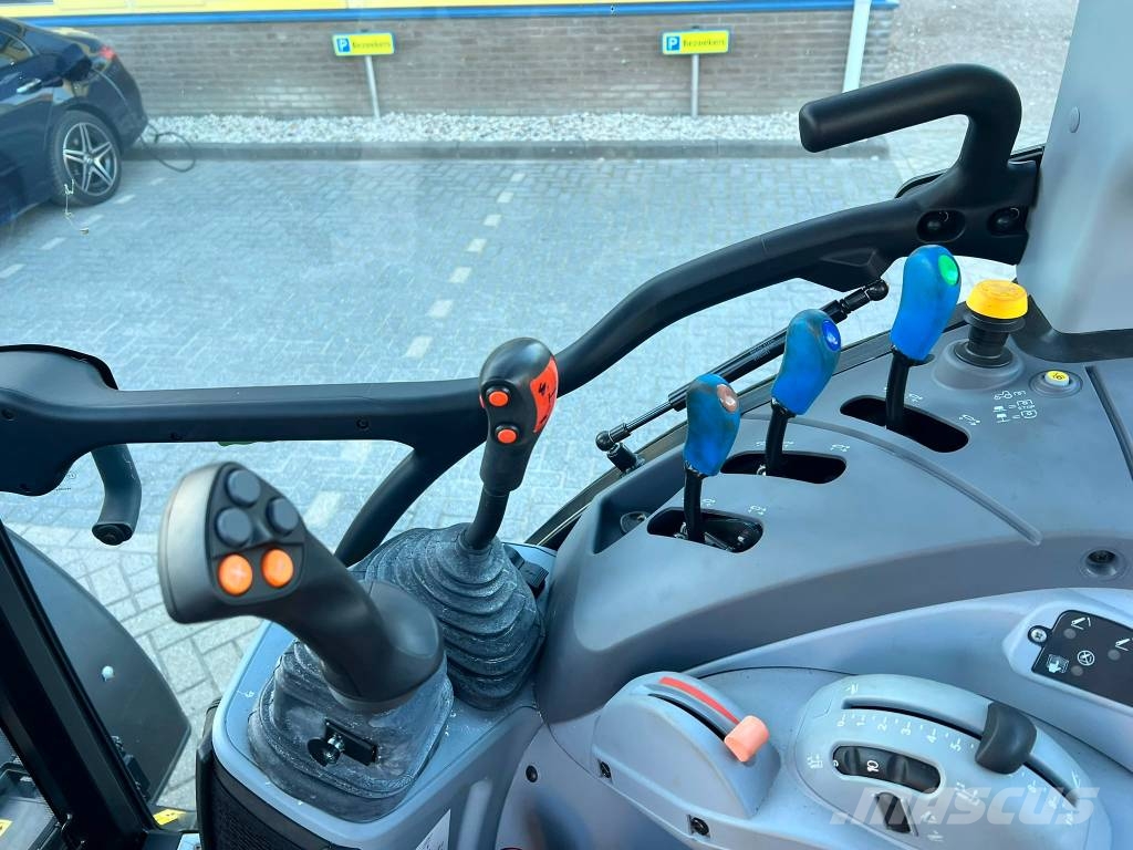 New Holland T 5.120 Τρακτέρ